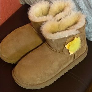 Girls ugg boots